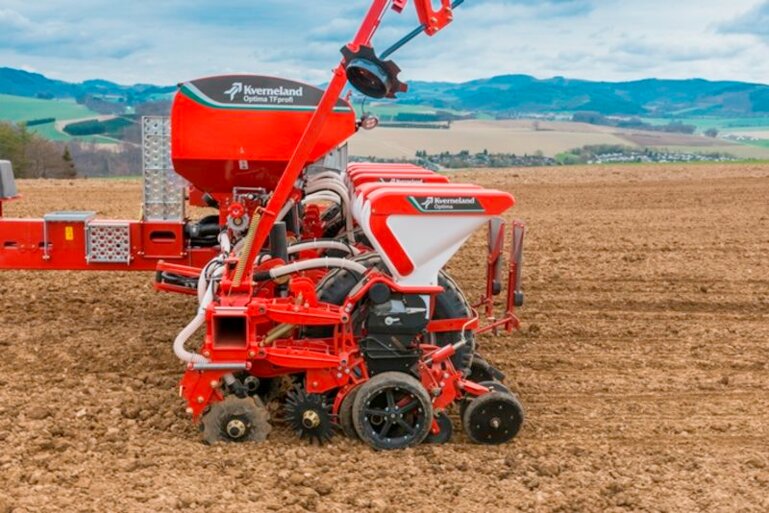 KV-tfprof-003-jpg-g18jdtpyh0 (2)